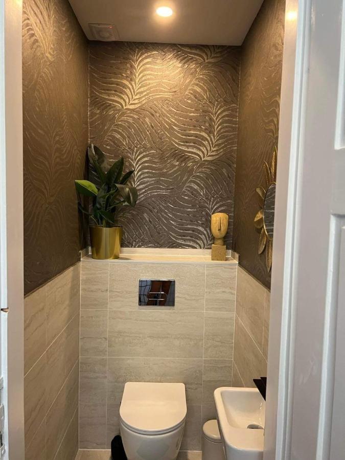 Orangehomes Panthera Luxury Apartment Budapest Ngoại thất bức ảnh