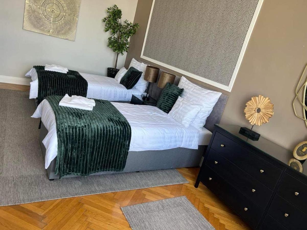 Orangehomes Panthera Luxury Apartment Budapest Ngoại thất bức ảnh
